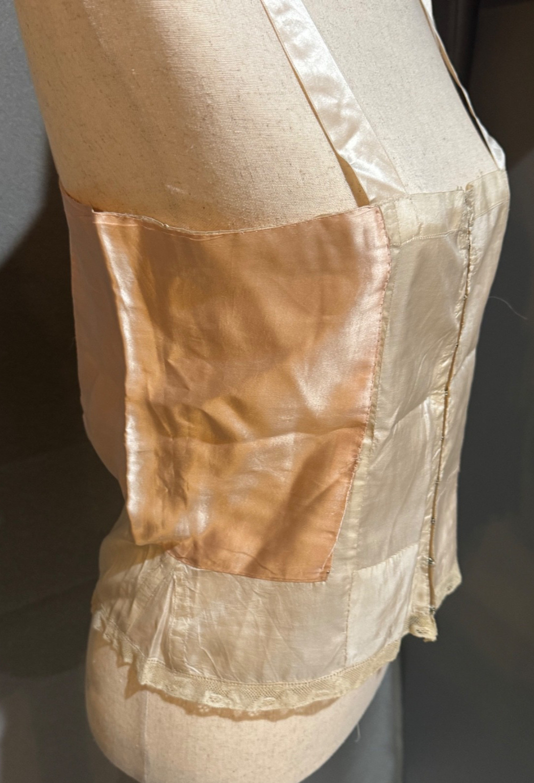 1920s Lace and Silk Chemise Boudoir Antique/Vintage