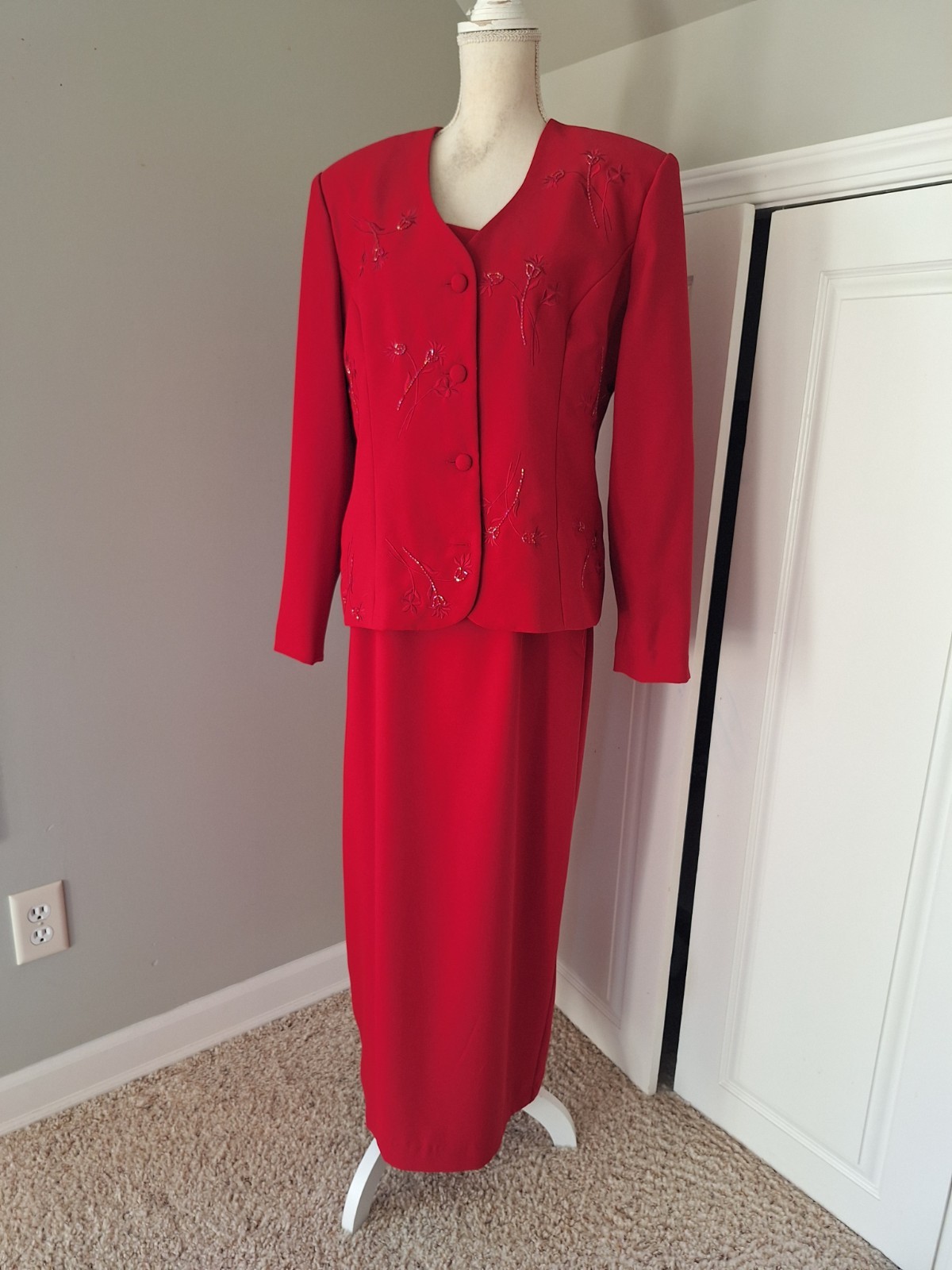 Lori Max Gown and Jacket in Red Size 14