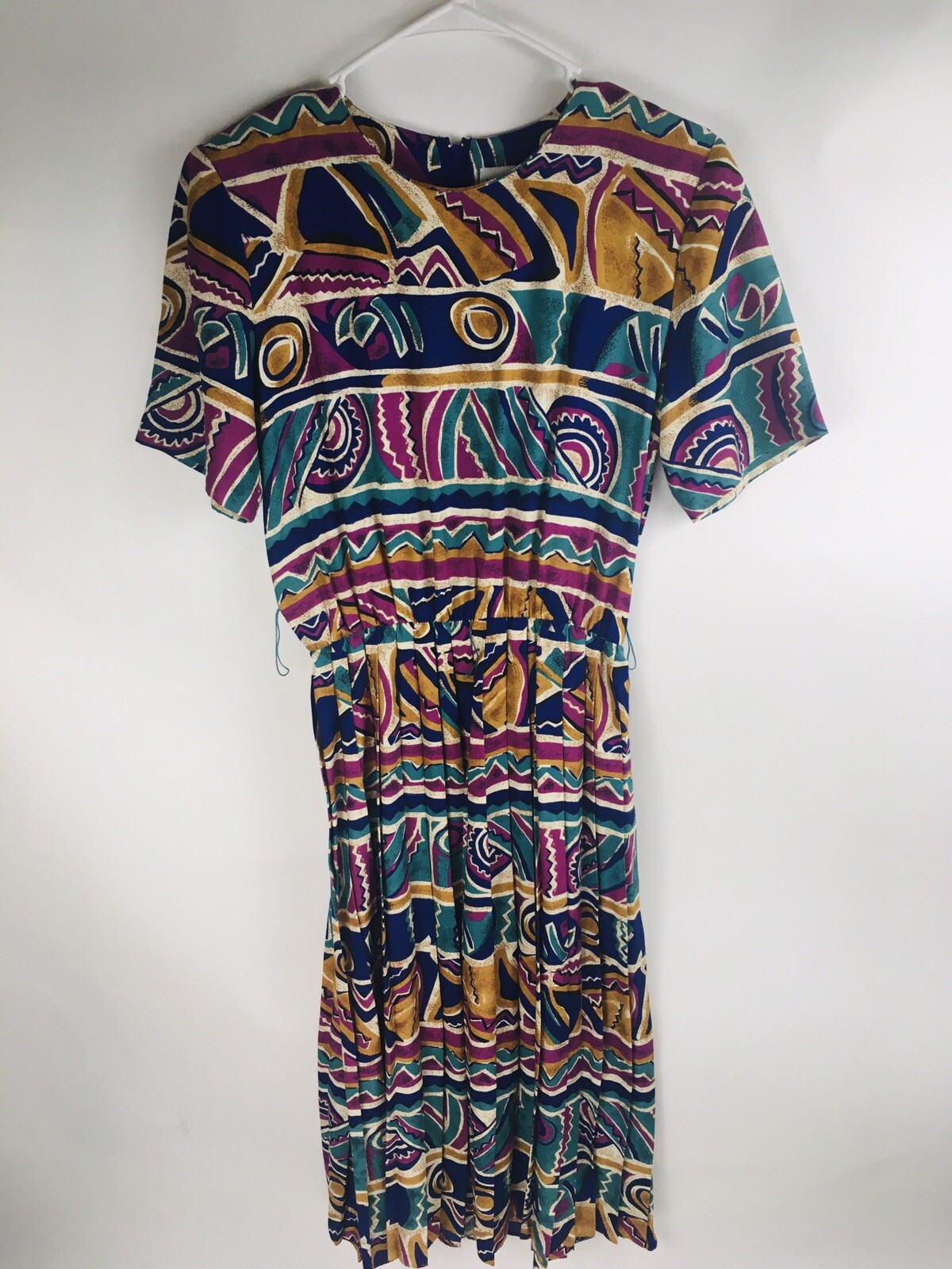 Another Thyme Dress Women&rsquo;s Size 8 Multi Color Shoulder Pad Geo Pattern Pleated