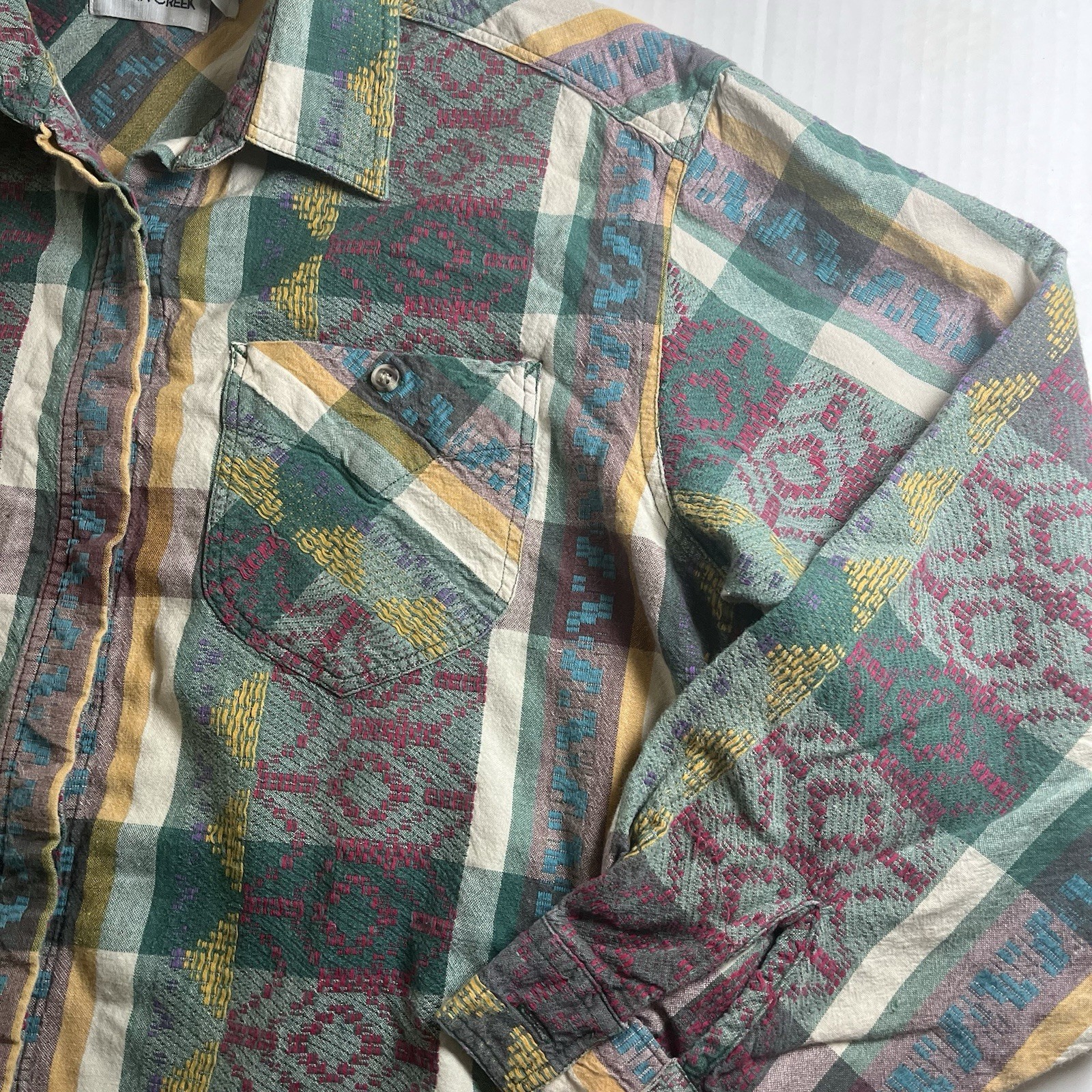 Cabin Creek vintage long sleeve button up Aztec shirt size XL, cotton Bangladesh