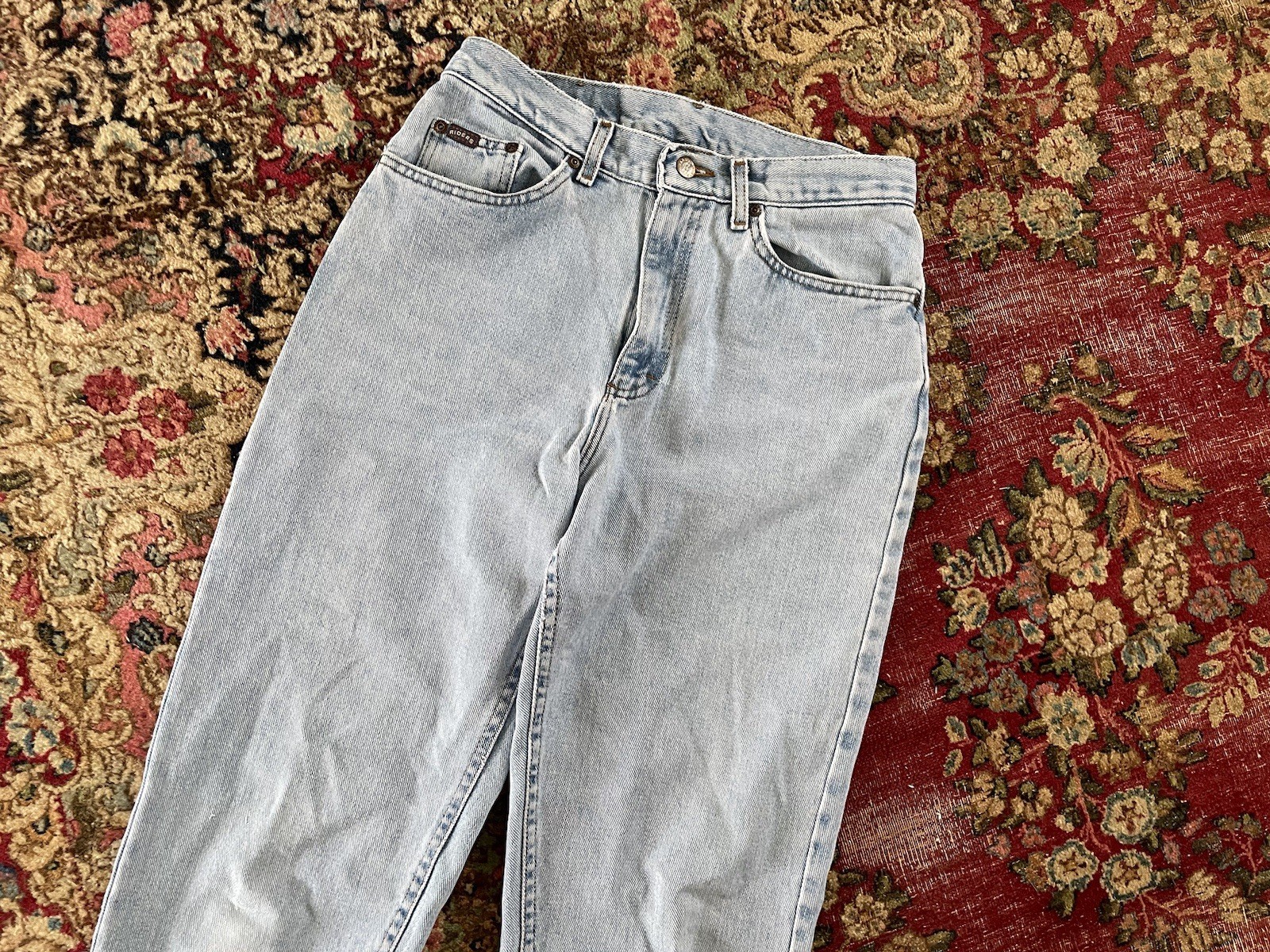 Vintage ‘80s ‘90s High Waisted Soft Cotton Mom Jeans Riders Nice Fade S/M