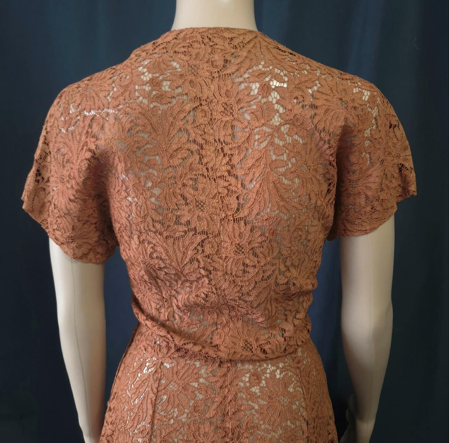 POST WAR 1940s 50s Vintage Sheer COPPER BROWN LACE A-line PARTY DRESS – S