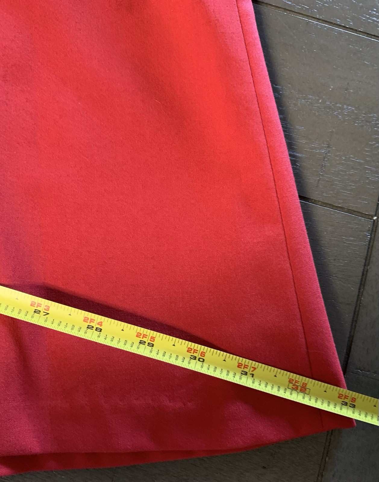 A8 80s COVINGTON STRETCH RAYON BLEND RED FLAIR MINI SKIRT SMALL/6 SIDE ZIP