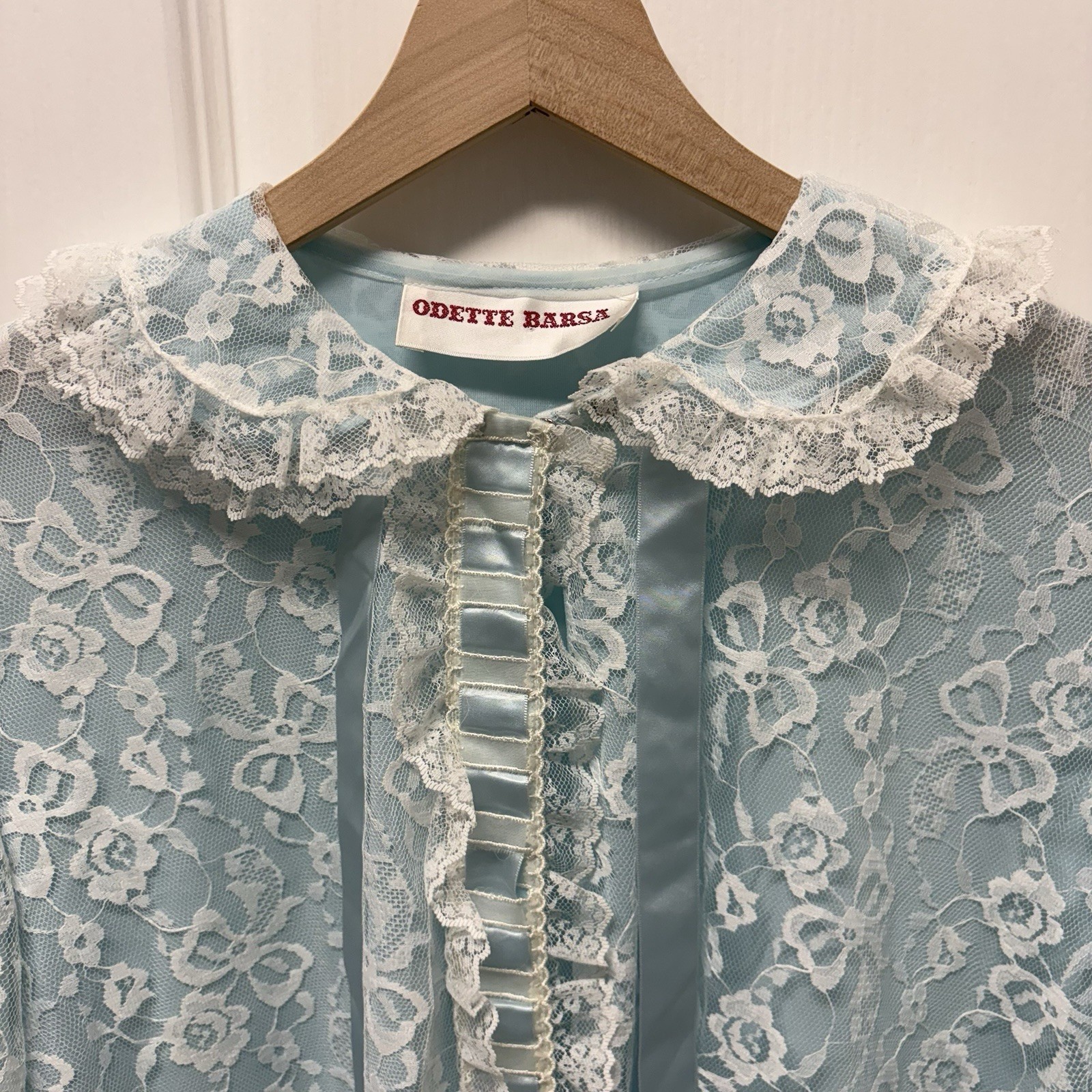 Vintage Odette Barsa Peignoir Robe Gown Powder Blue Lace Overlay Medium NWT