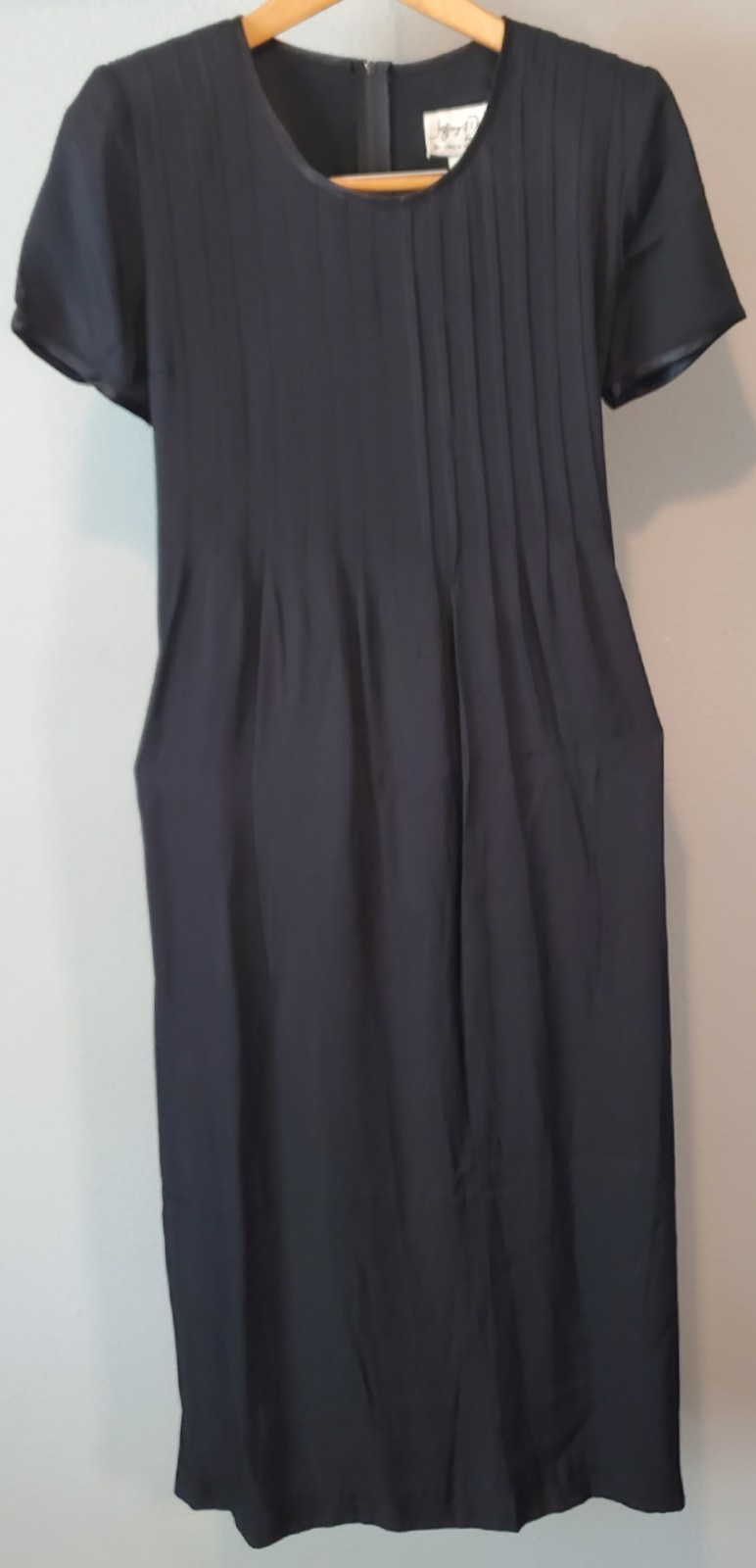 Vintage Jeffrey & Dara Petite Black Pleated Dress Shoulder Pads USA 6