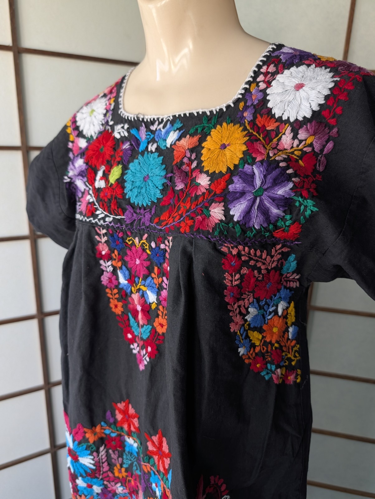 Vintage 70s Intricate Hand Embroidered Mexico Tourist Dress Peacock Sz M/L Black
