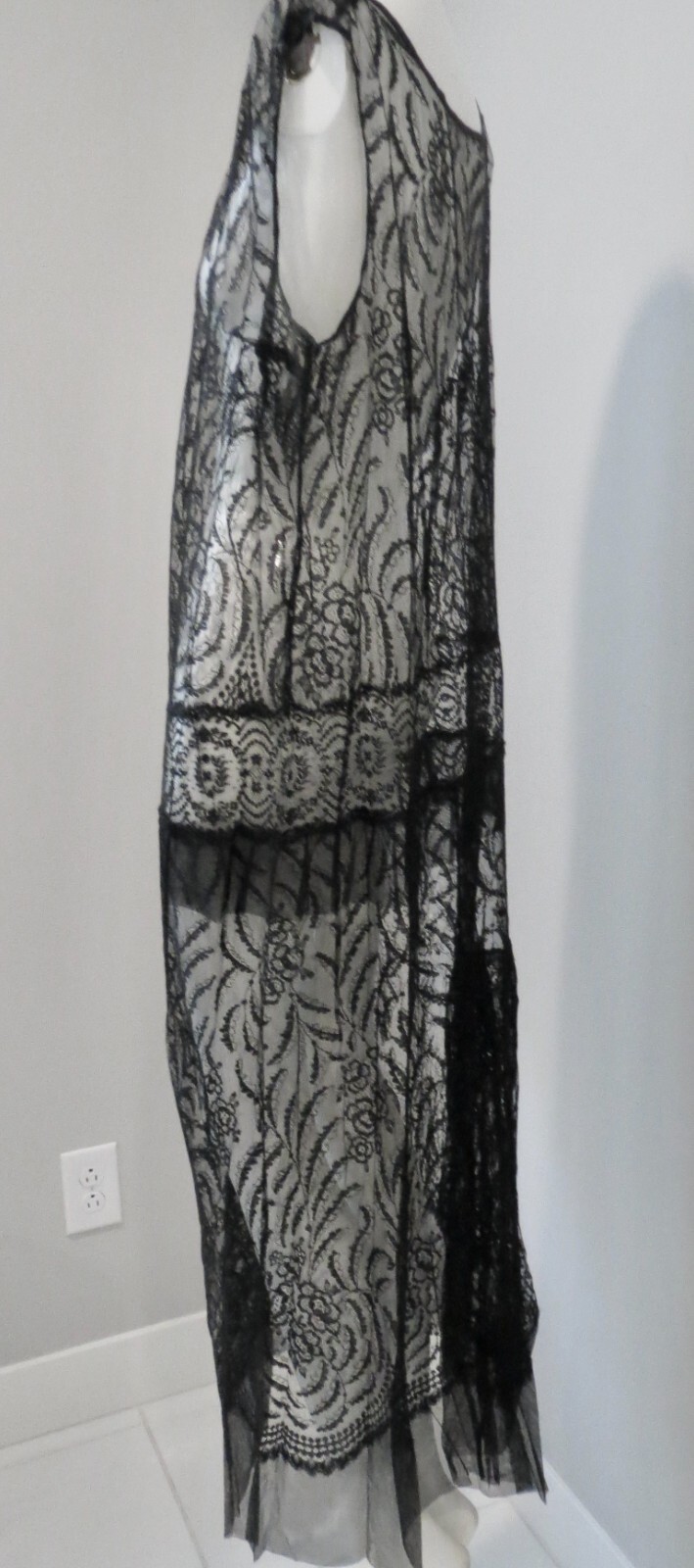 Antique Edwardian Gown + Jacket Chantilly Lace Pleated Back Ex Cond