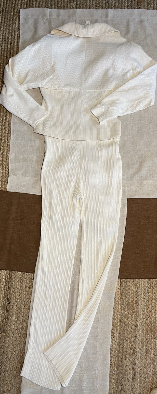 VTG Gianni Versace Couture 90s White Silver 2 Pc Silk Suit IT 40 XS Greek Key
