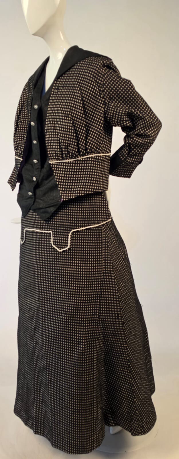 EDWARDIAN BLACK + WHITE CHECK WALKING SUIT W CORD DETAIL + SOUTACHE BELT BACK