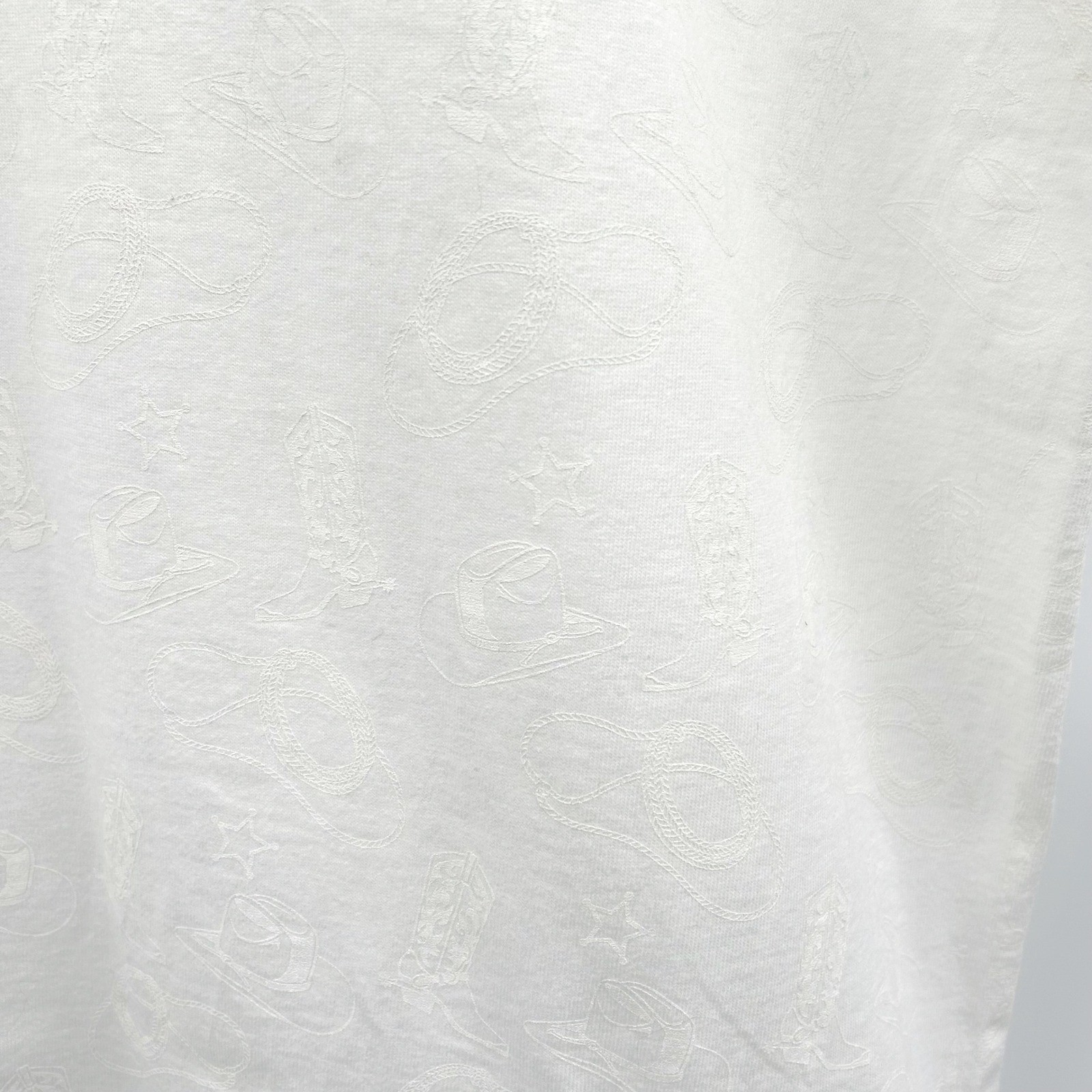 Womens Vtg 90s Western Fringe T-Shirt White Embossed Cowgirl Fruit of the Loom