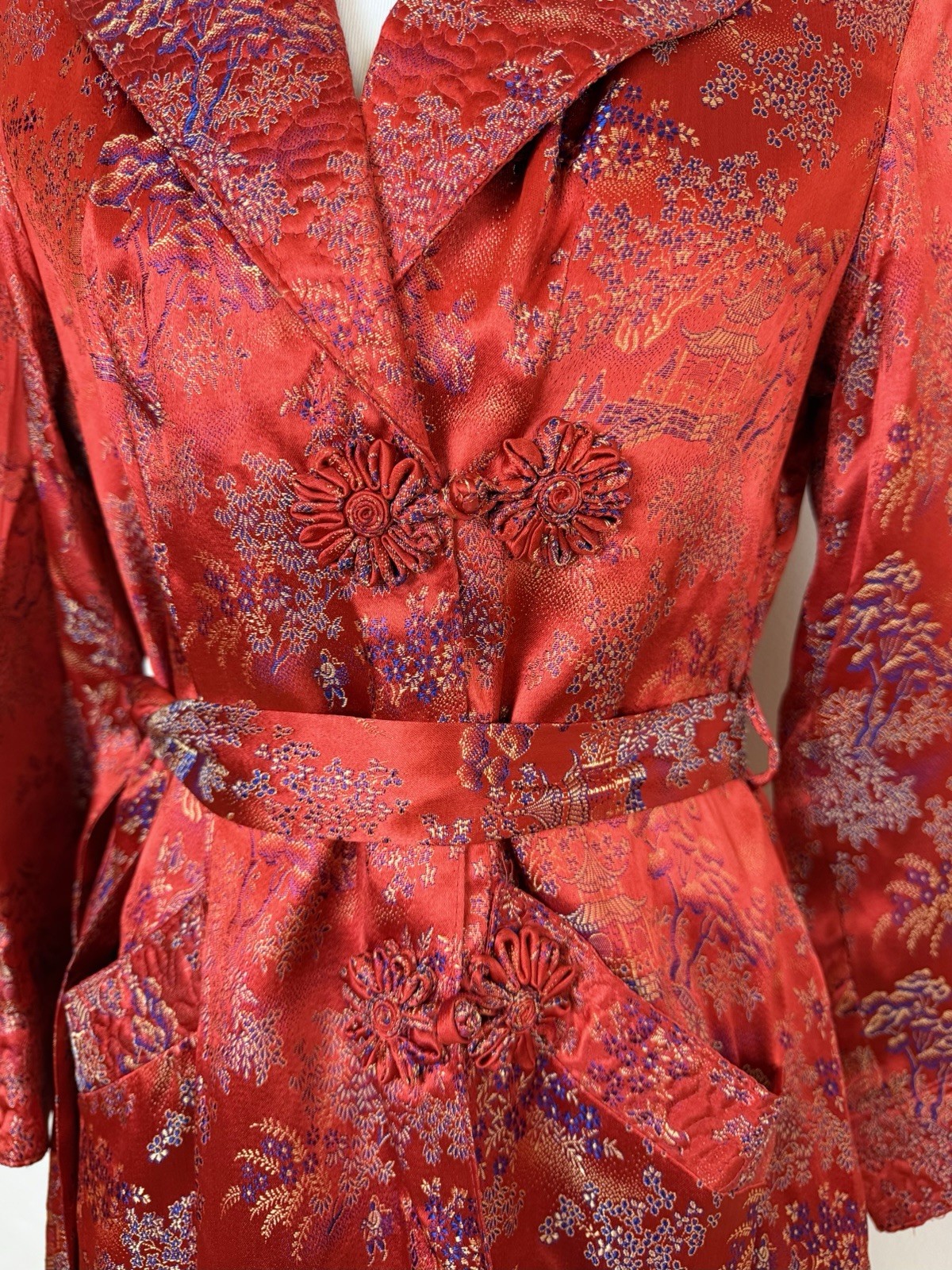 Vtg Red Chinese Brocade Robe Housecoat Hong Kong Womens 36/Small Sheila&rsquo;s RIP