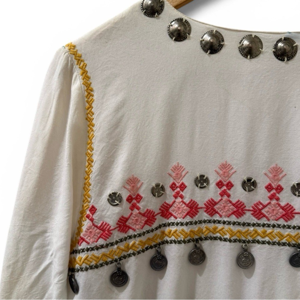 Nina Kaufmann Handmade Embroidered Coin Jacket L Western Festival Ecru NKG2134