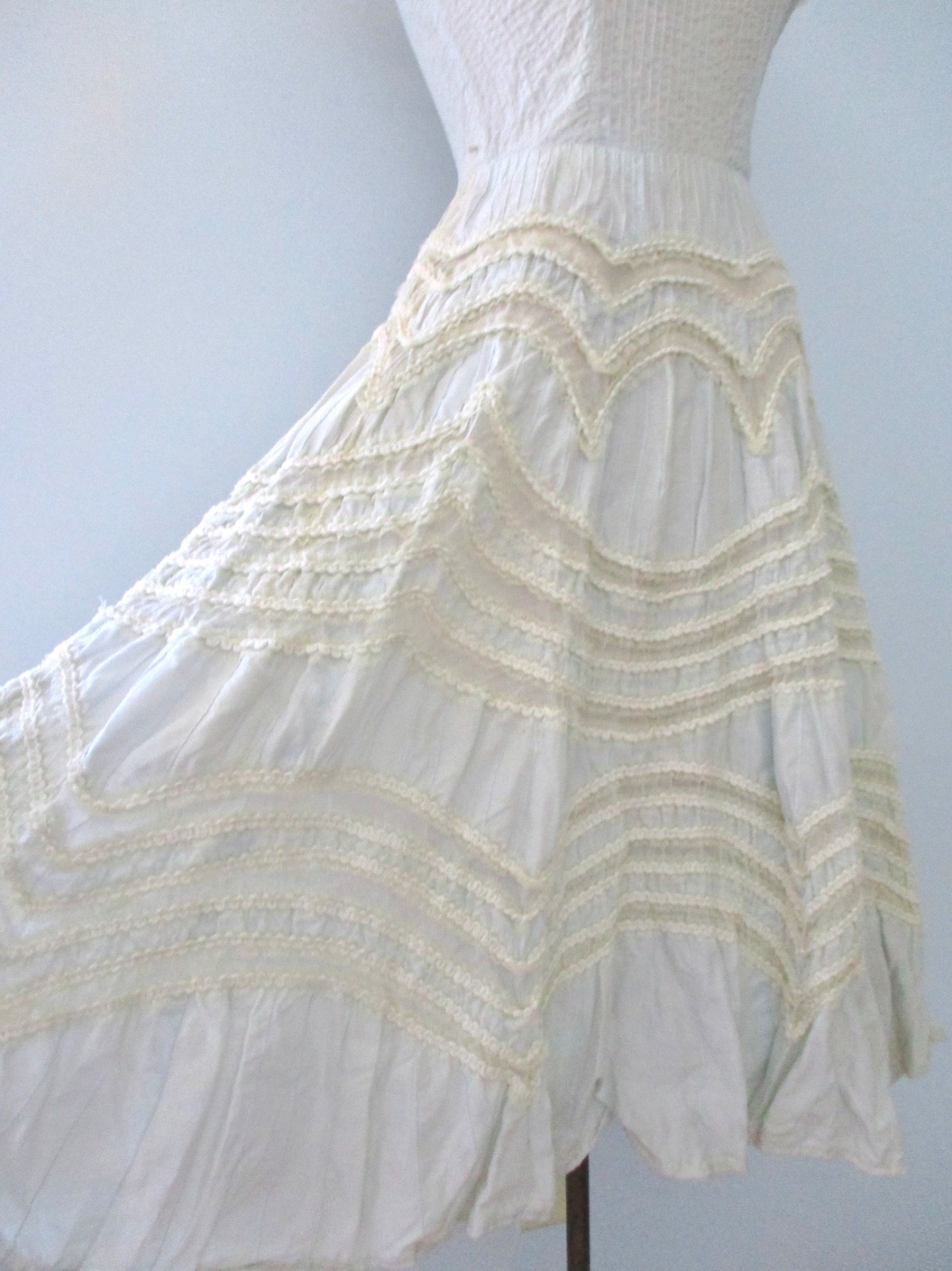 Vtg 40s 50s blue pin tuck party dress full skirt detailed ornate lace XS/S