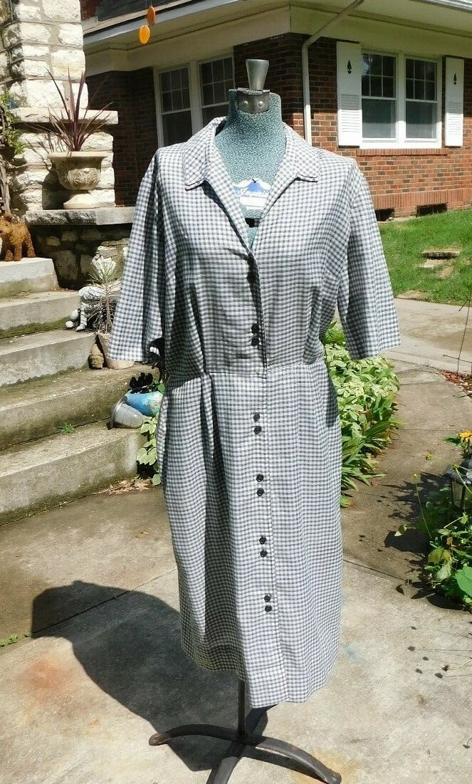 VINTAGE 1950&rsquo;s / 60&rsquo;s MID CENTURY GRAY CHECKER ROCKABILLY COTTON DRESS B38 W29