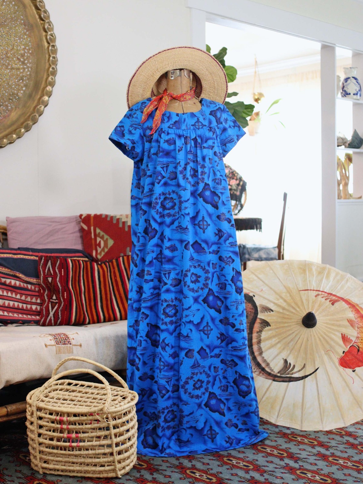 VTG 1960s Ui Maikai Blue Cotton Hawaiian Maxi Caftan Dress Muumuu Island Print