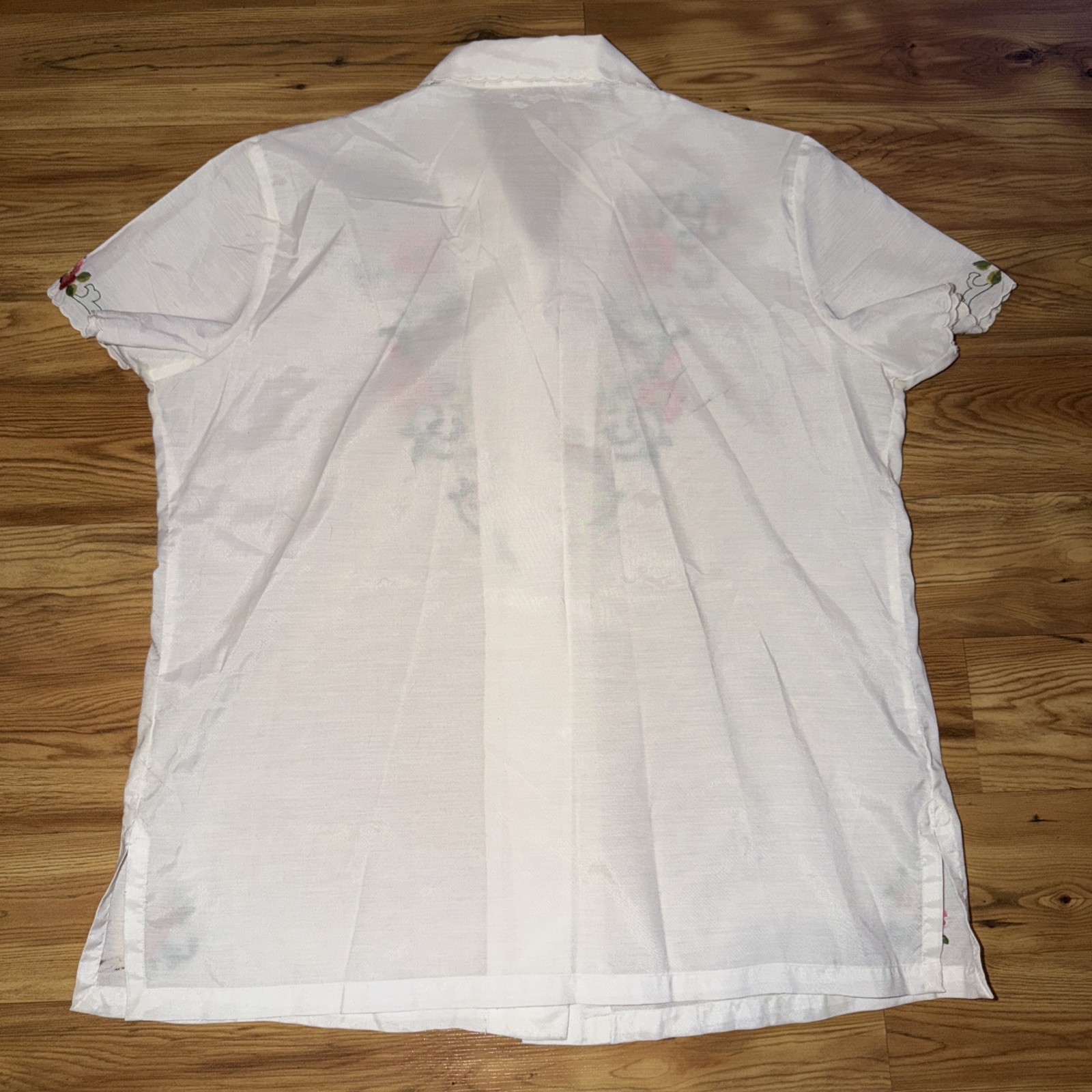 Vintage Daffodil Floral Embroidered Button Up Blouse