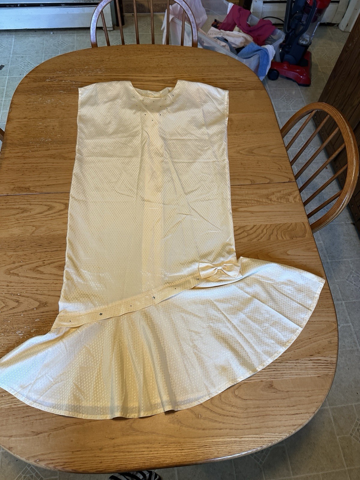 Vintage Pastel Yellow Drop Waist Flapper Dress Rhinestone Bow 42&Prime; x 20.5&Prime;