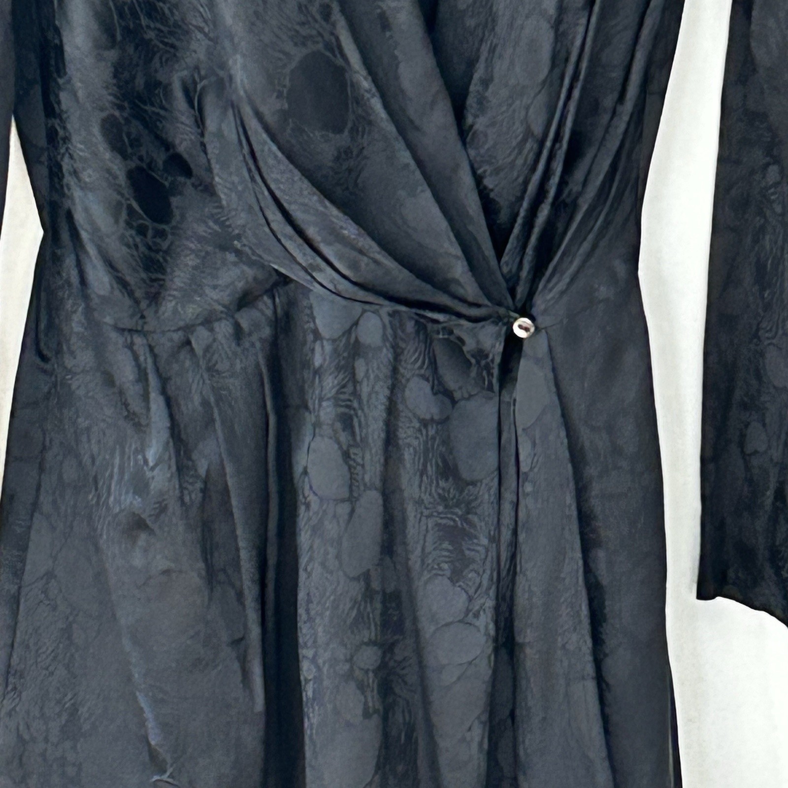 Vintage Argenti Dreaped Silk Wrap Dress Size 6 Floral Black Midi Shoulder Pads