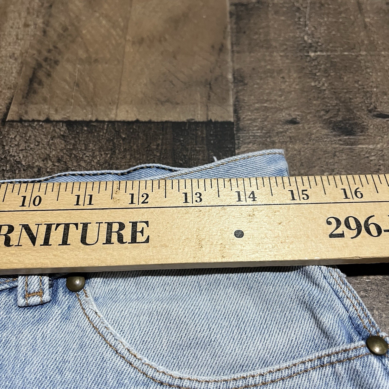 Vintage Brittania Flared Jeans Light Wash High Waisted Hippie Denim 70’s