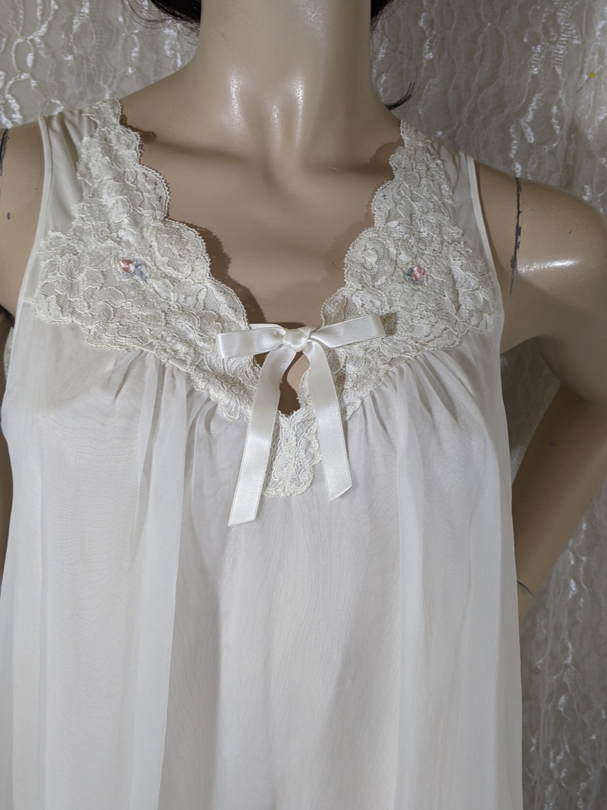 Vintage Shadowline Ivory Chiffon Lace Babydoll Nightgown Peignoir Robe Set PS