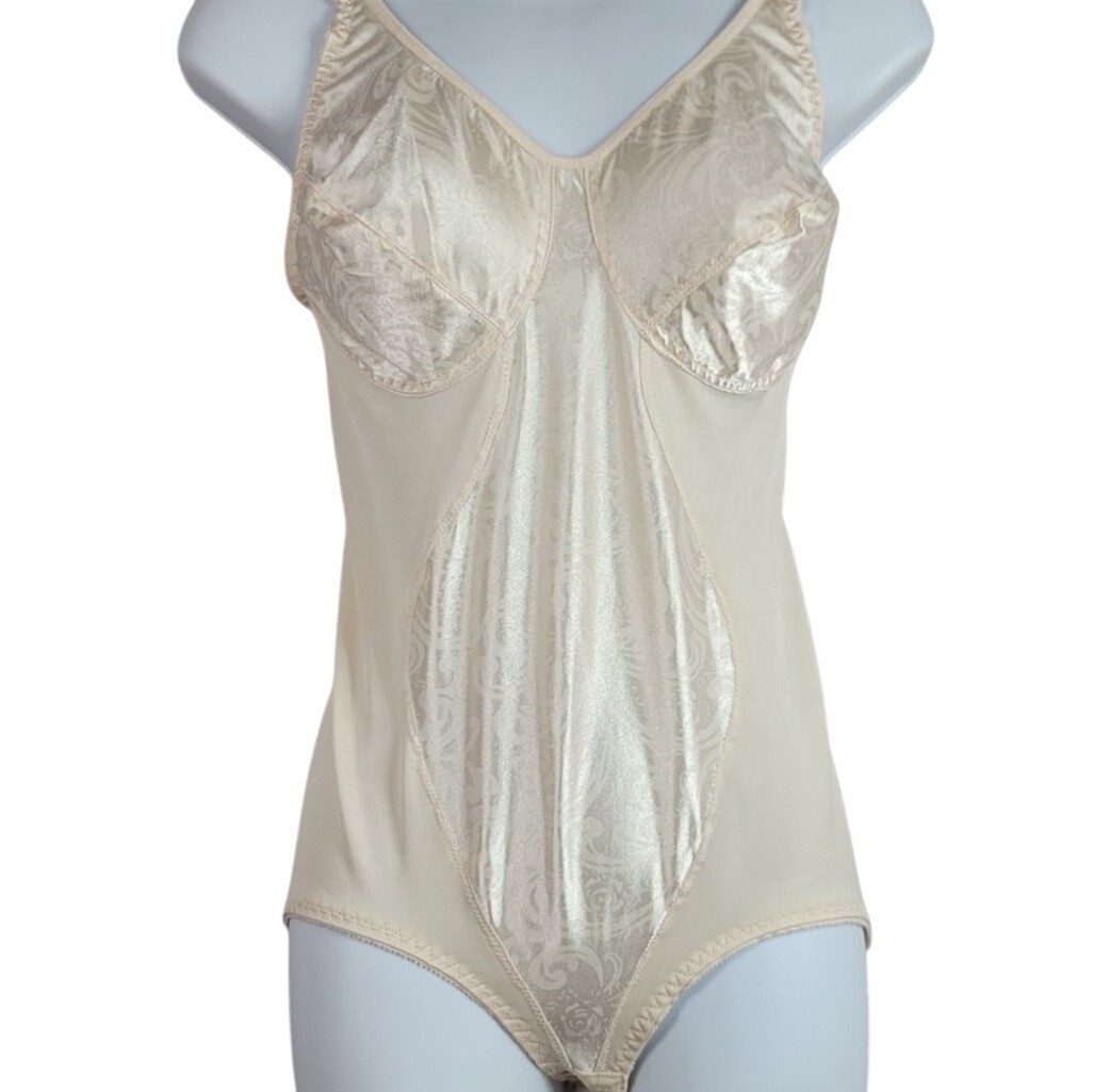 Lady Manhattan Wireless Shaper Bodysuit Girdle Tan 36D Teddy Style 5068 Vintage