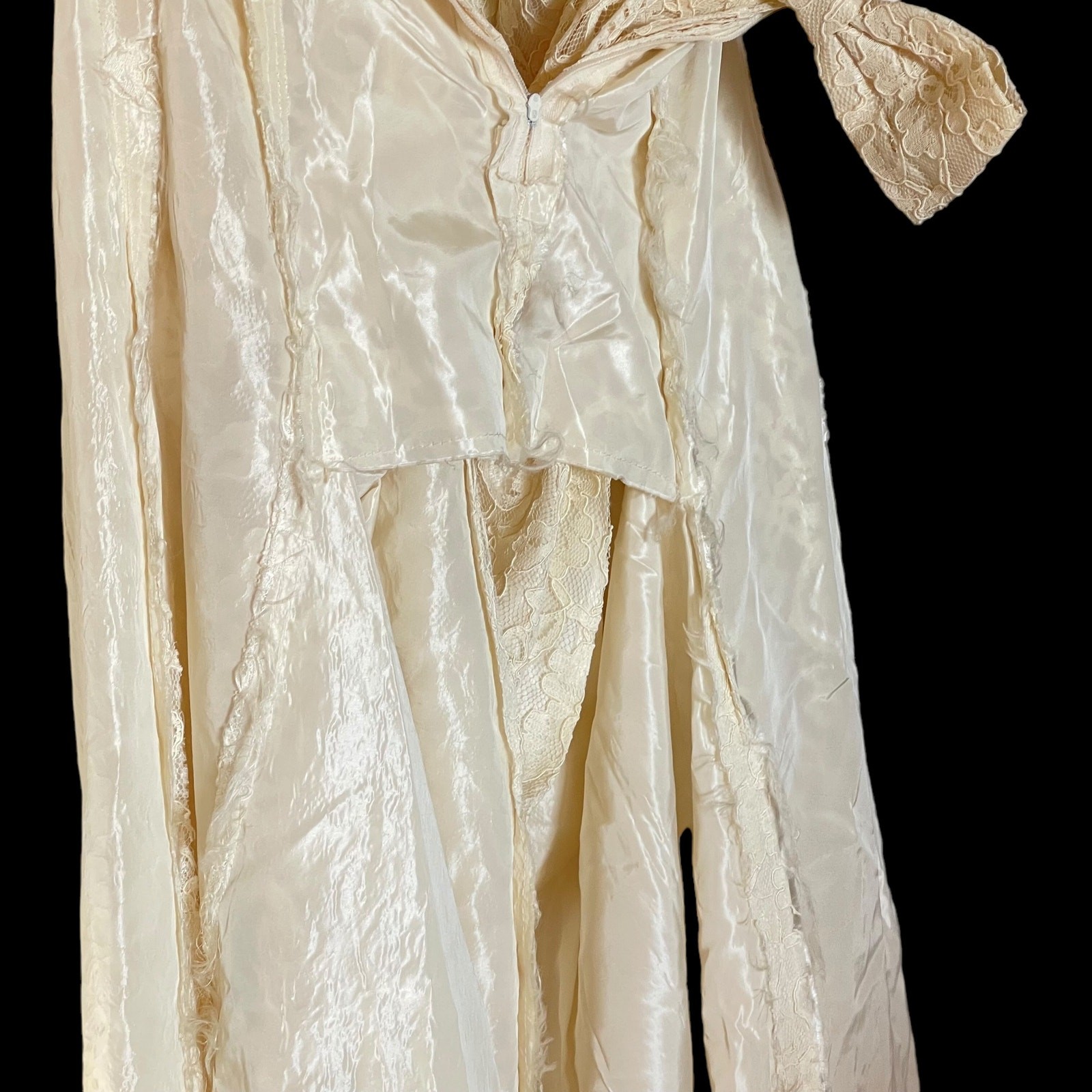 60&rsquo;s Watteau Train Mod Lace White Party Dress Bow Back