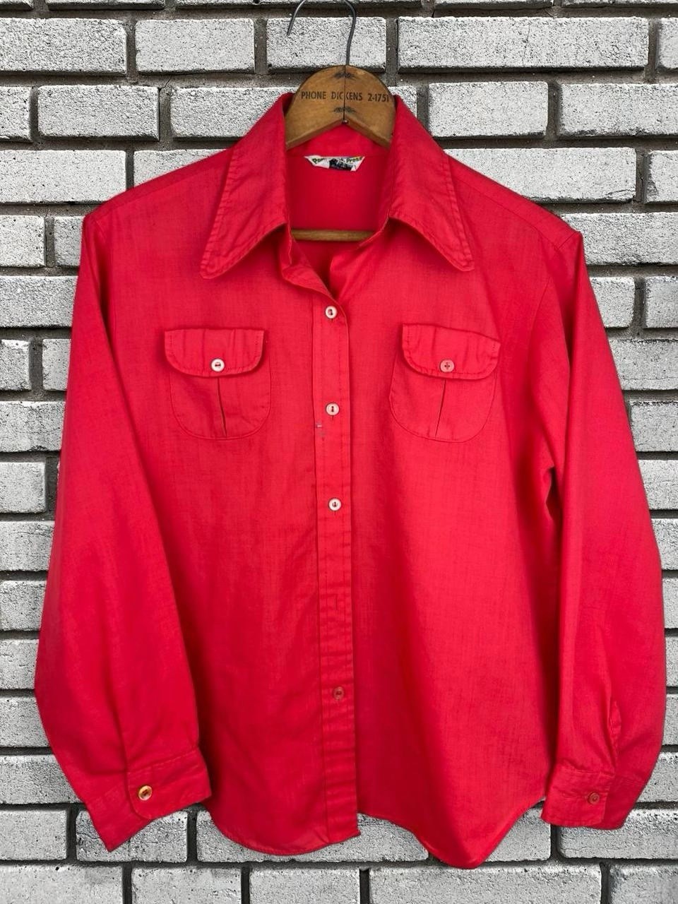 Vintage 60’s 70’s Permanent Press Cotton Polyester burnt red Botton Up Shirt M