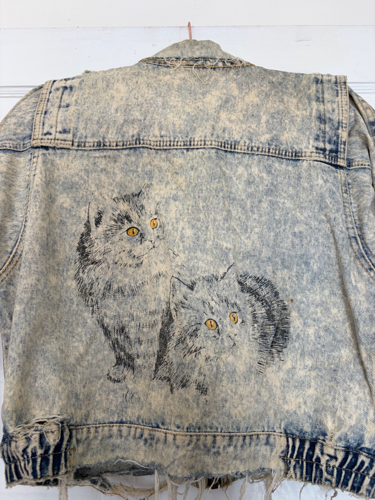 Vintage 1980s Acid Wash Denim Moto Jacket – Cropped Distressed Biker Jacket with