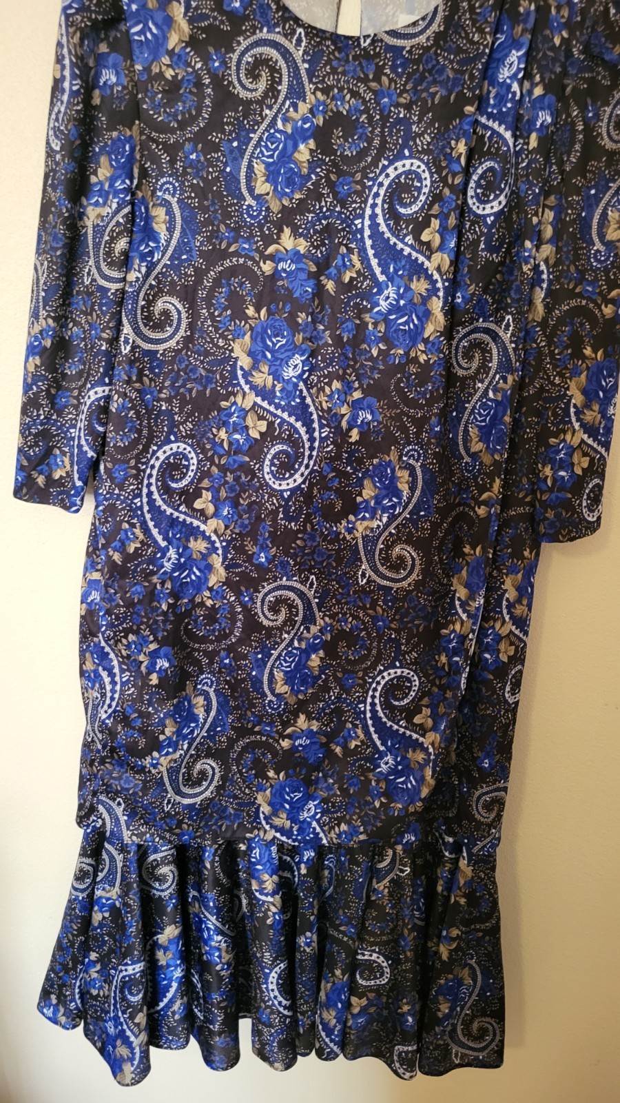 Vintage Risa Ann NY Blue Paisley Pleated Party Dress 14.5 Key Hole Back 80s 90s