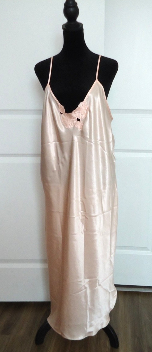 Vtg-80s APOSTROPHE Women&rsquo;s Light Peach Satin Slip Nightgown Lingerie Size-M