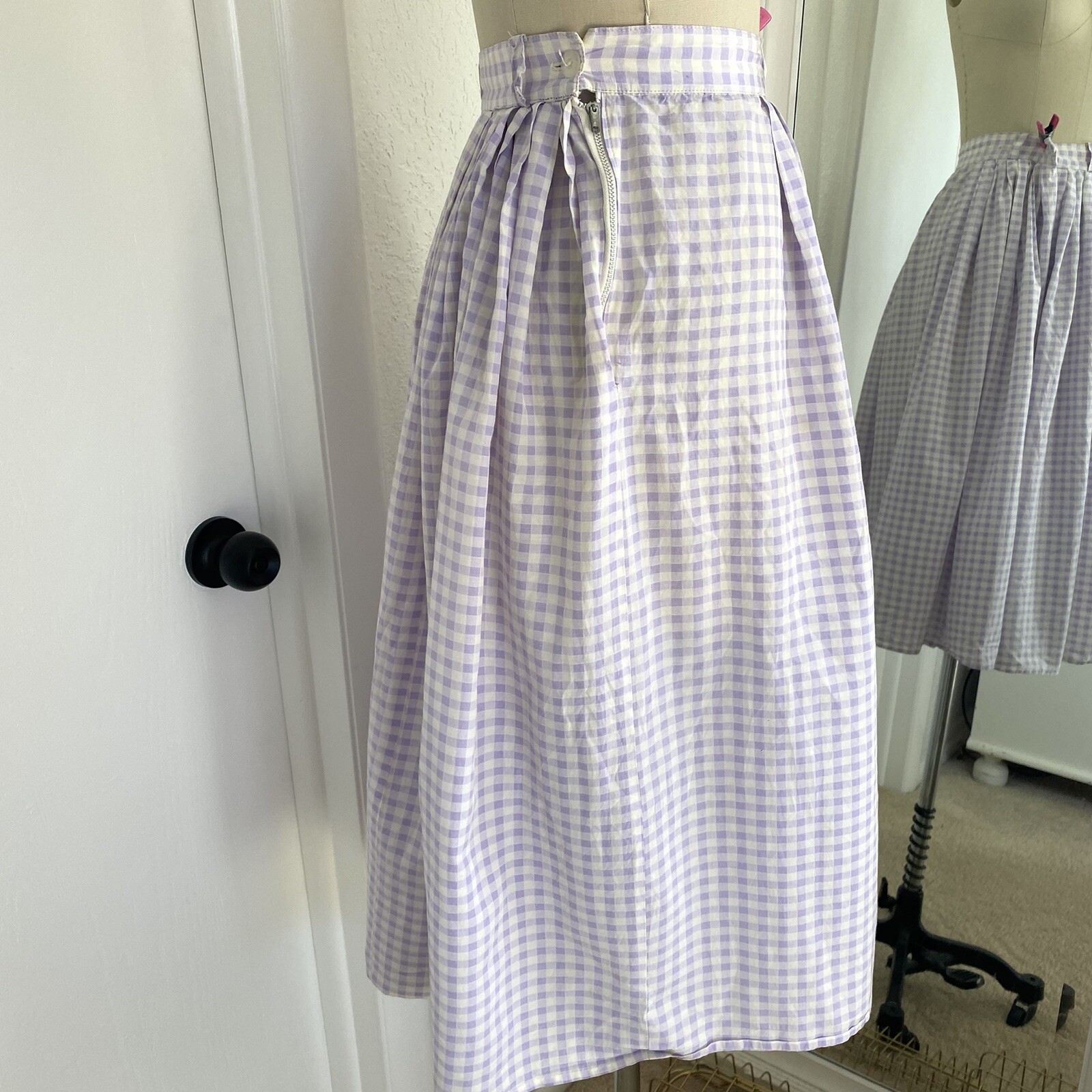 Vintage 50s Lavender Purple Full Gingham Skirt Cute Cottage Core 26&Prime; Waist