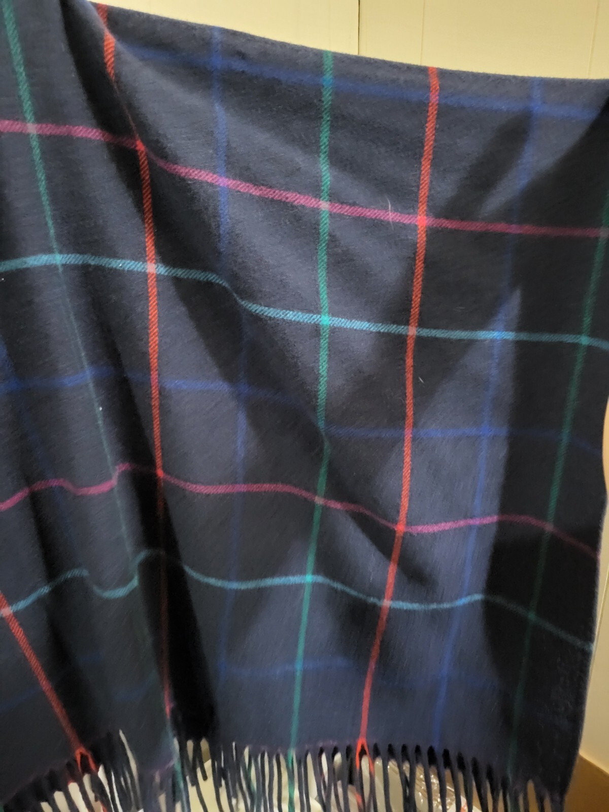 Vtg Pendleton Womans Pancho Navy Plaid 100% Virgin Wool USA Made Classic RARE