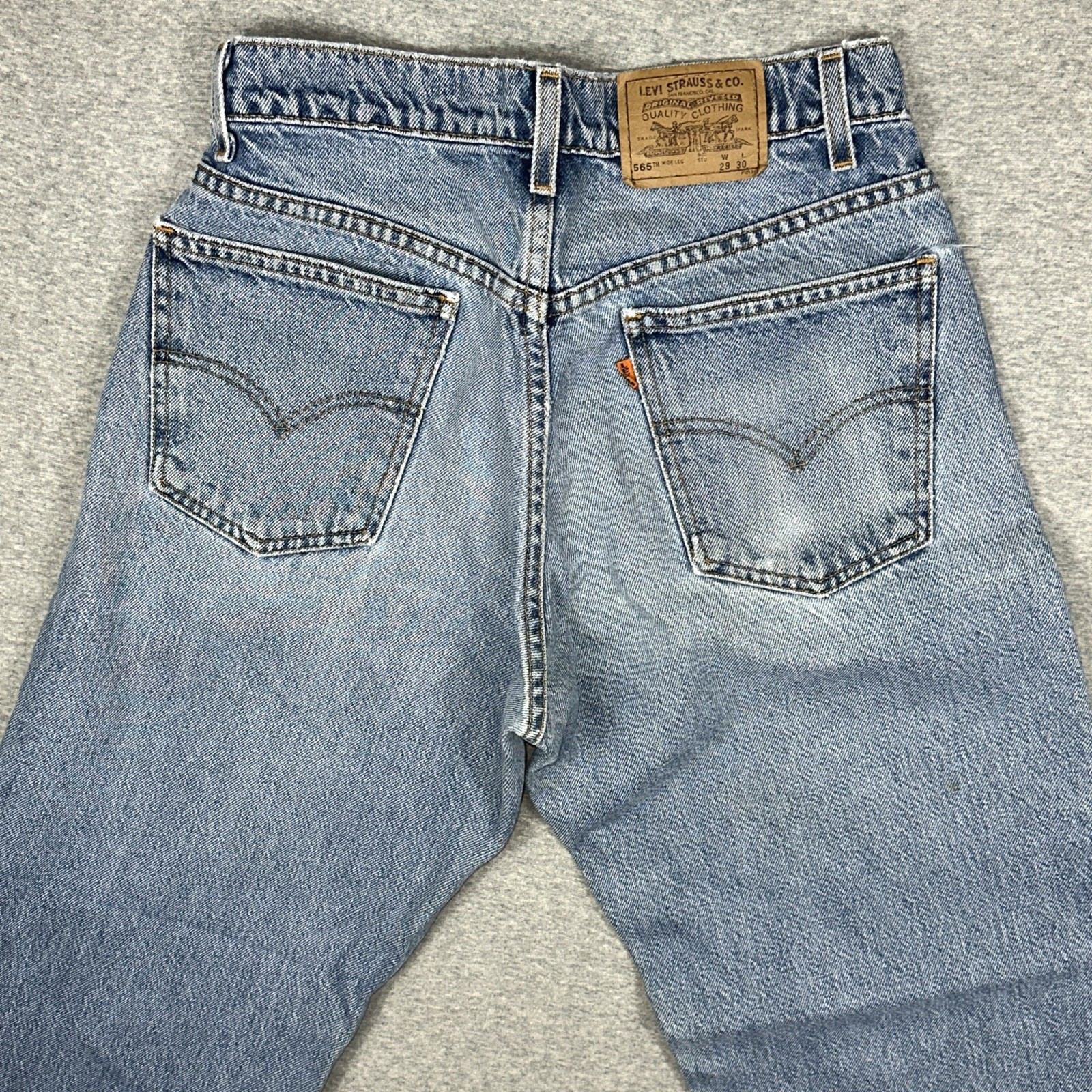 Vintage Levi&rsquo;s 565 Jeans Student Fit 29×28 Light Blue Wide Leg Baggy Skate 1998