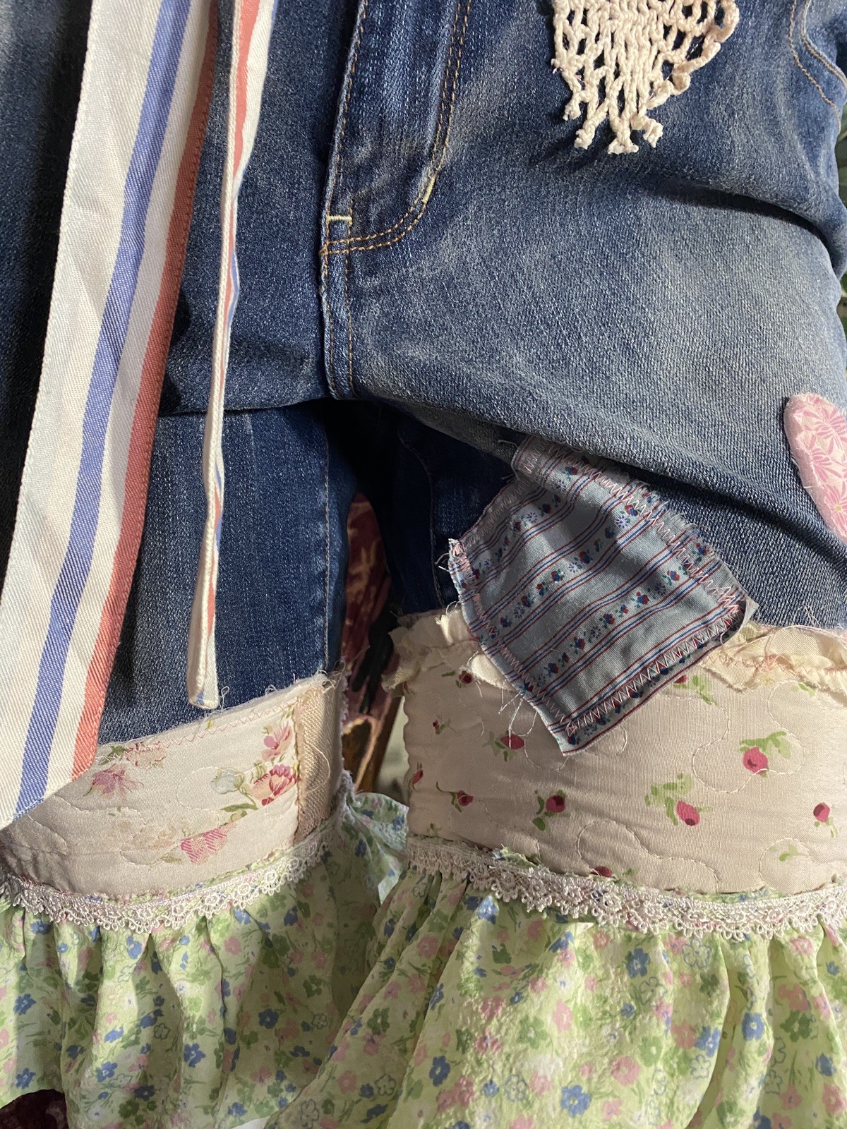REWORKED PATCH PATCHWORK LONG RUFFLE BOHO JEANS SHORTS KNICKERS PANTALOONS L