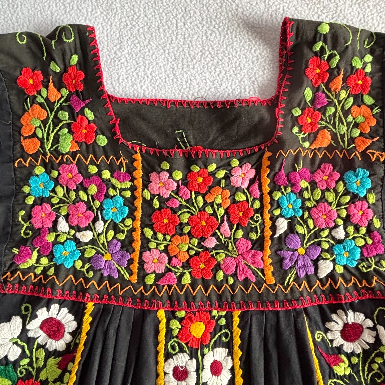Vtg Black Cotton Colorful Floral Embroidered Mexican Oaxacan Maxi Dress Small