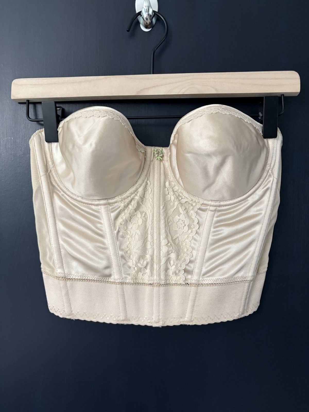 Lady Marlene Vintage Women&rsquo;s Nude Classic Corset Size 34B