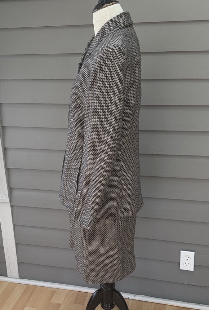 Rena Rowan Wool Blend Classic Patterned Skirt Suit Jacket and Skirt Set 8
