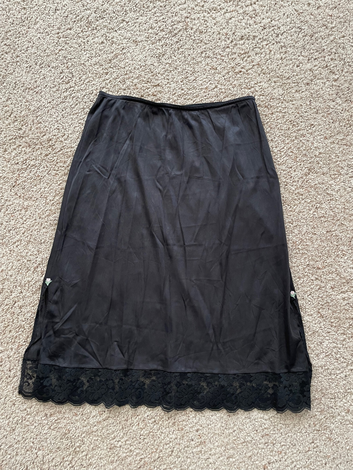 Half Slip Vtg Black Nylon Maidenform Chantilly M Skirt Lace Rosebuds Side Slits