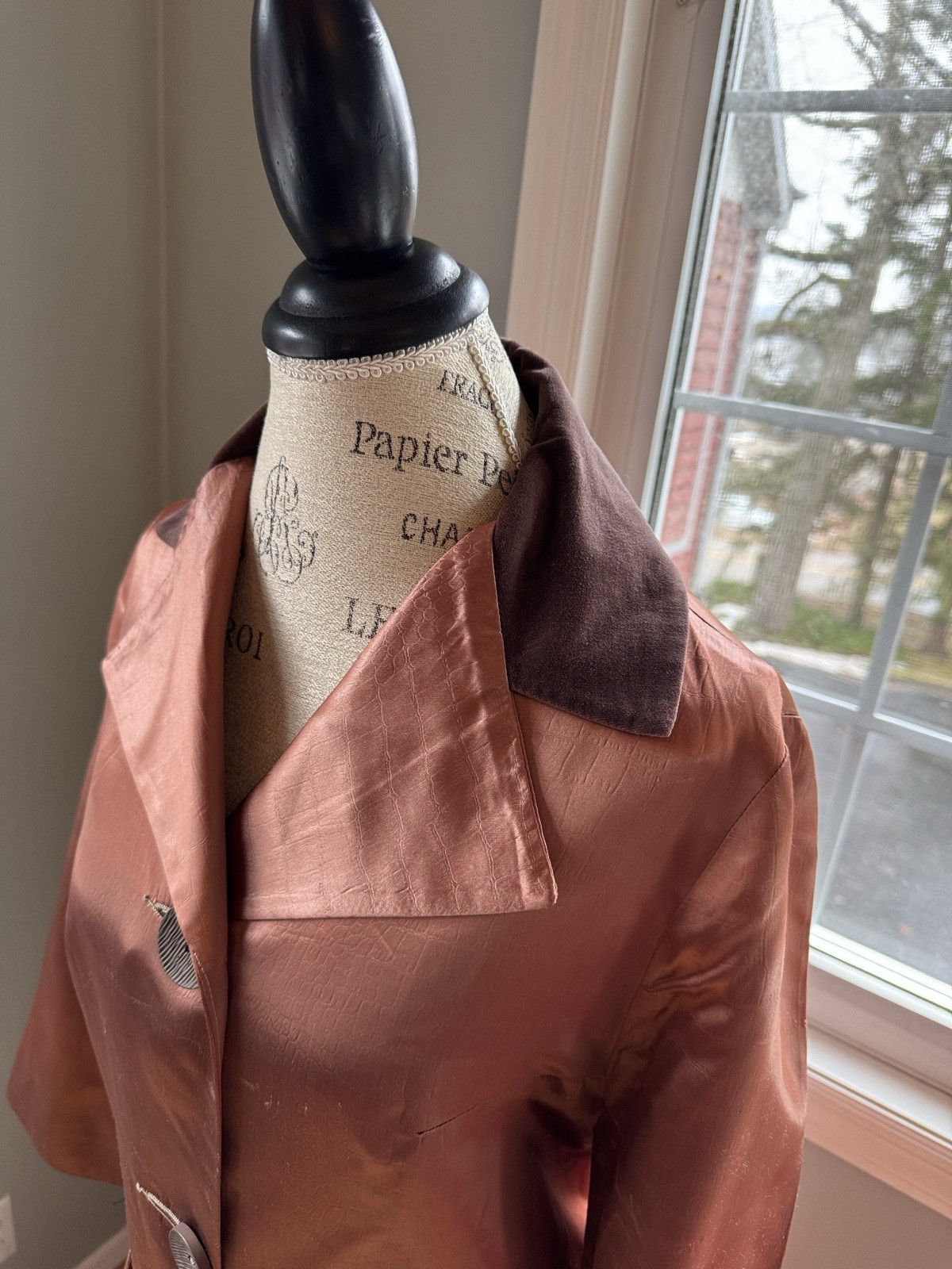Mainstreet Vintage 50/60’s Copper Satin Weather Proof Trench Coat Velvet Collar