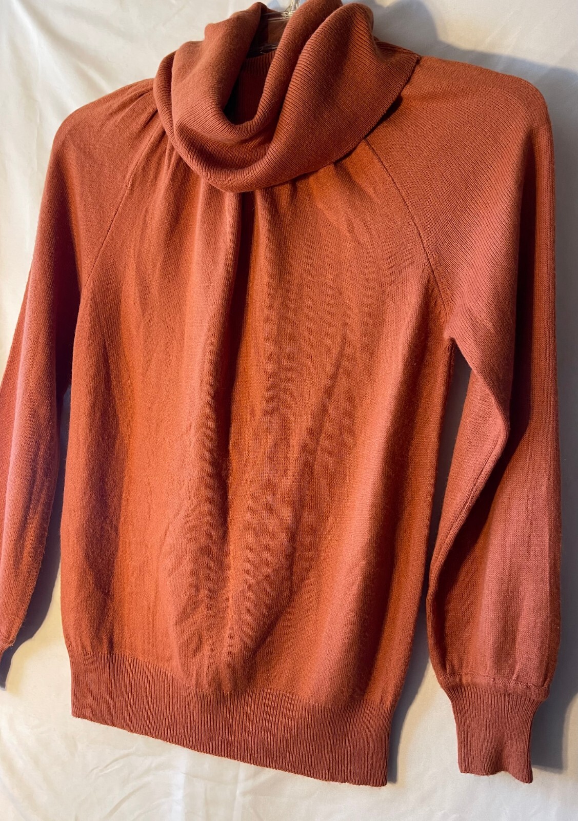 VINTAGE SOCIETY TURTLENECK ACRYLIC SWEATER, Terracotta, M 38&Prime; Bust, EUC