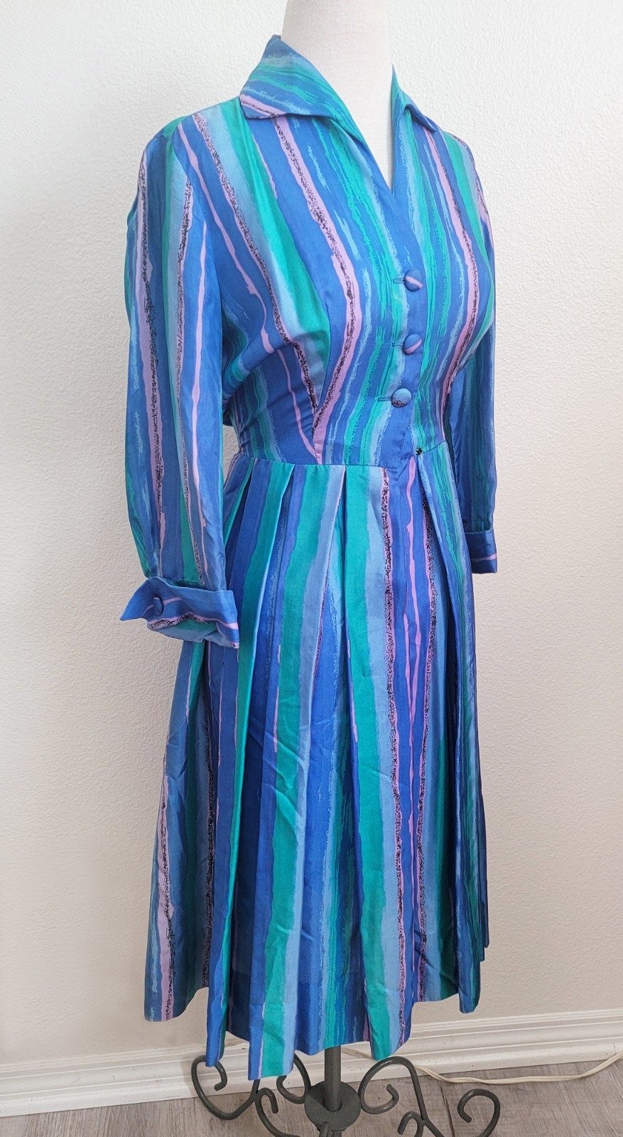 Unworn 1950s Vintage Julie Miller SILK Shirtwaist DRESS Vivid BLUES XS-S