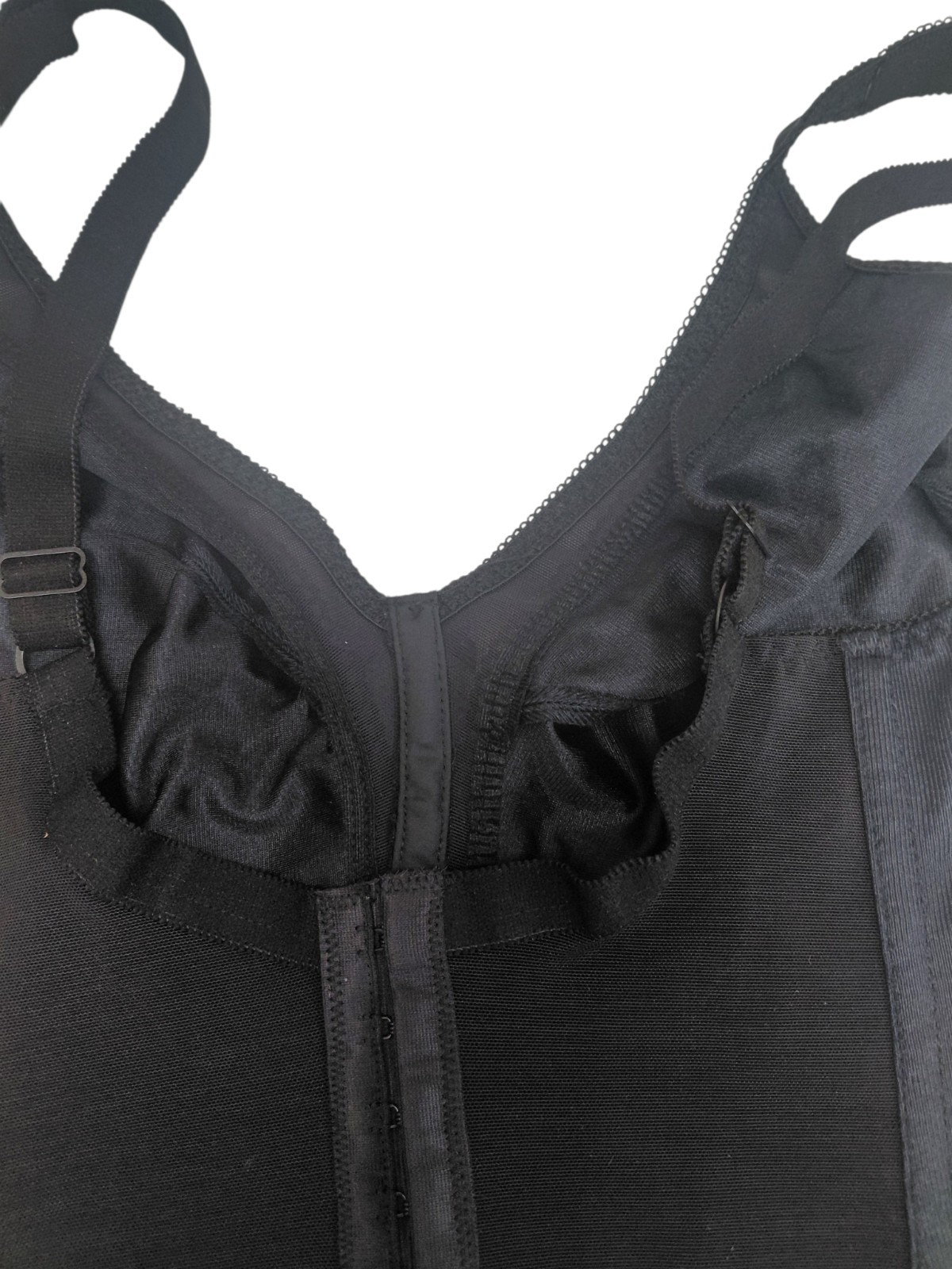 Vintage Crown-nette Longline Bra Size 40DD