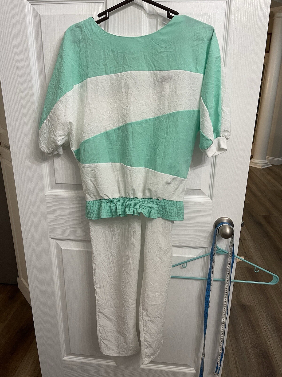 Vintage Picket & Post Women’s Windsuit Top Pants Size Medium 80’s Retro White