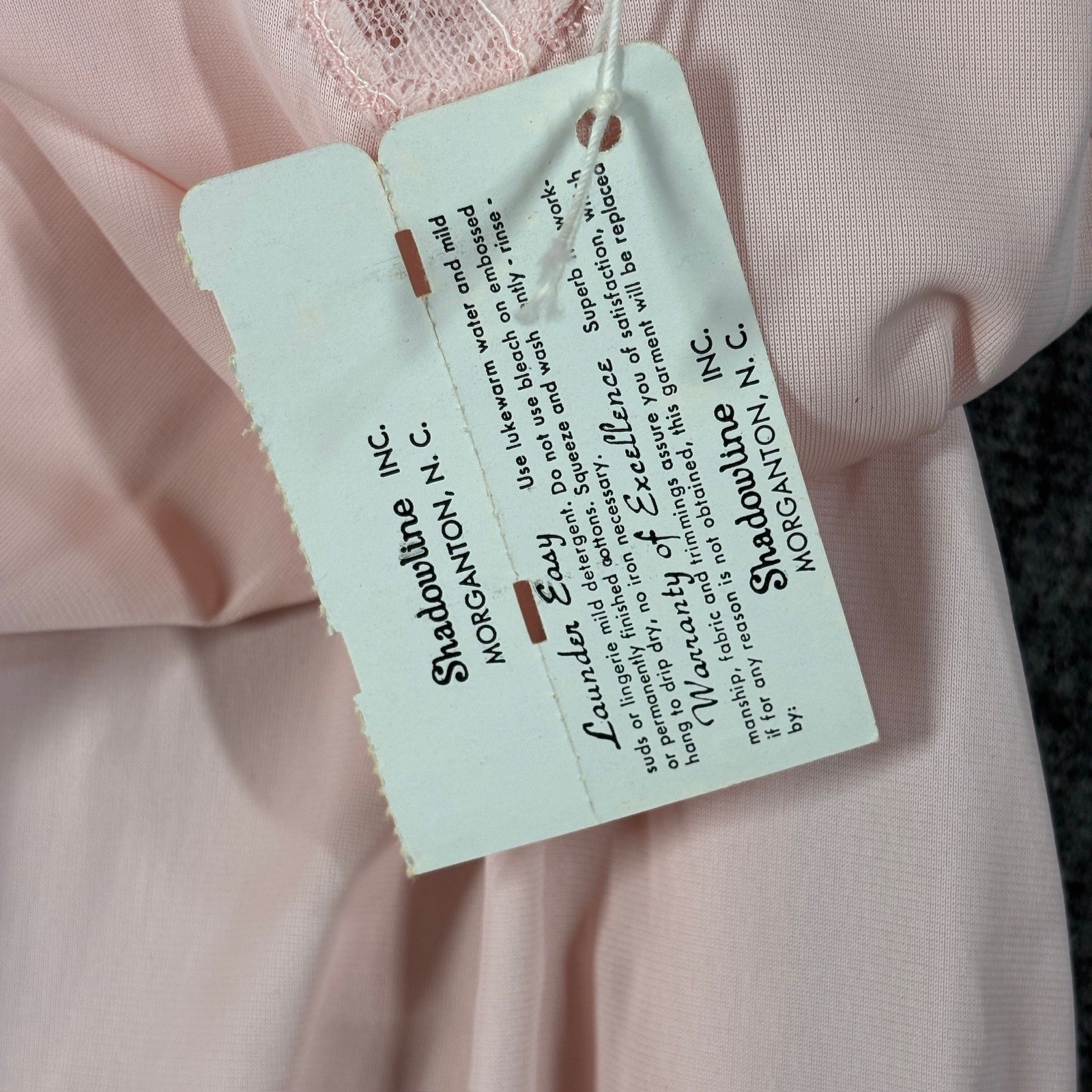 NWT Vintage Shadowline Pink Nylon Full Slip Floral Applique Size 32 Short