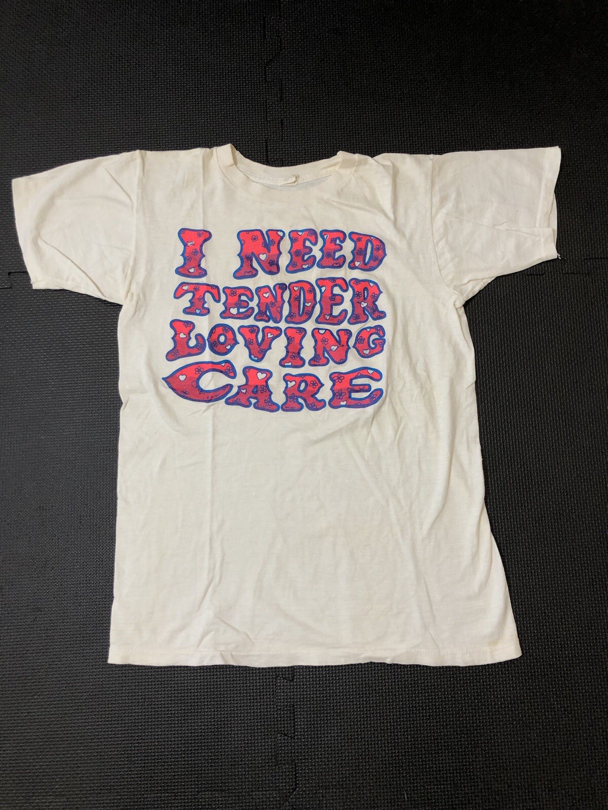 True Vintage 60s « I Need Tender Loving Care » Shirt Women&rsquo;s Size Medium 38-40