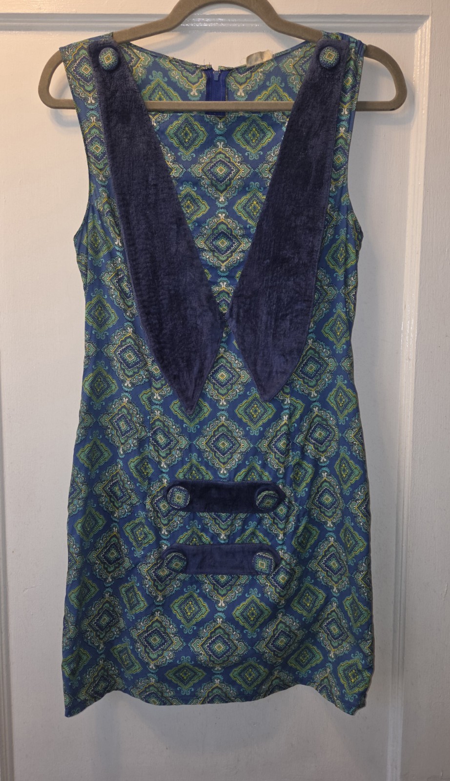 True Vintage 1960&prime; Mini Dress. Geo Pattern. Navy Turquoise. Velvet And Buttons.S