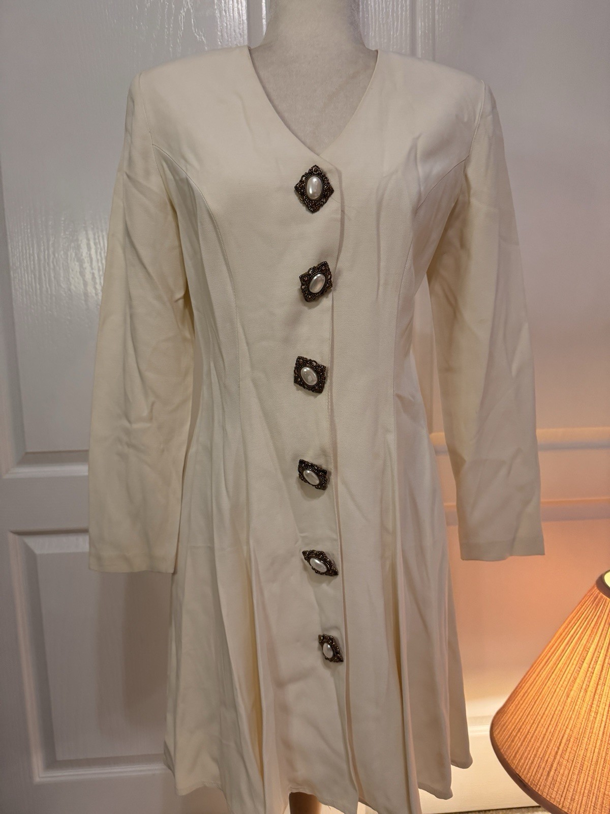 VTG 90s All That Jazz Blazer Dress Cream Pearl Statement Buttons Academic 5/6