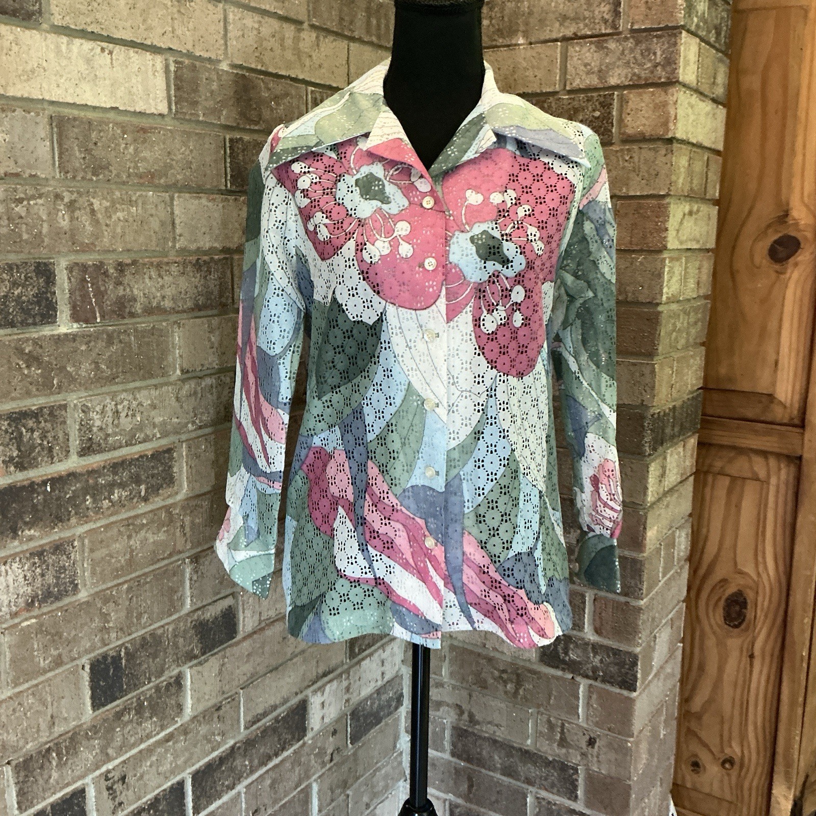 VINTAGE Separate Thoughts by Nardis Eyelet Floral Blouse Sz S/M Pink Green #41E6