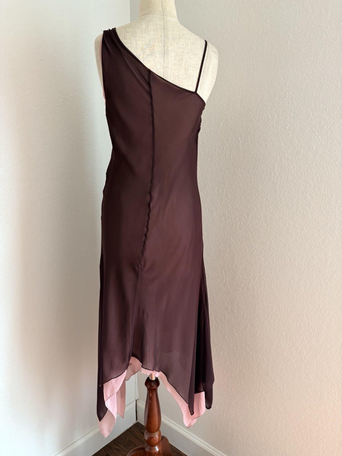 VINTAGE Y2K Forever 21 sheer Flutter Maxi Asymmetrical Hem Dress Plum Pink M
