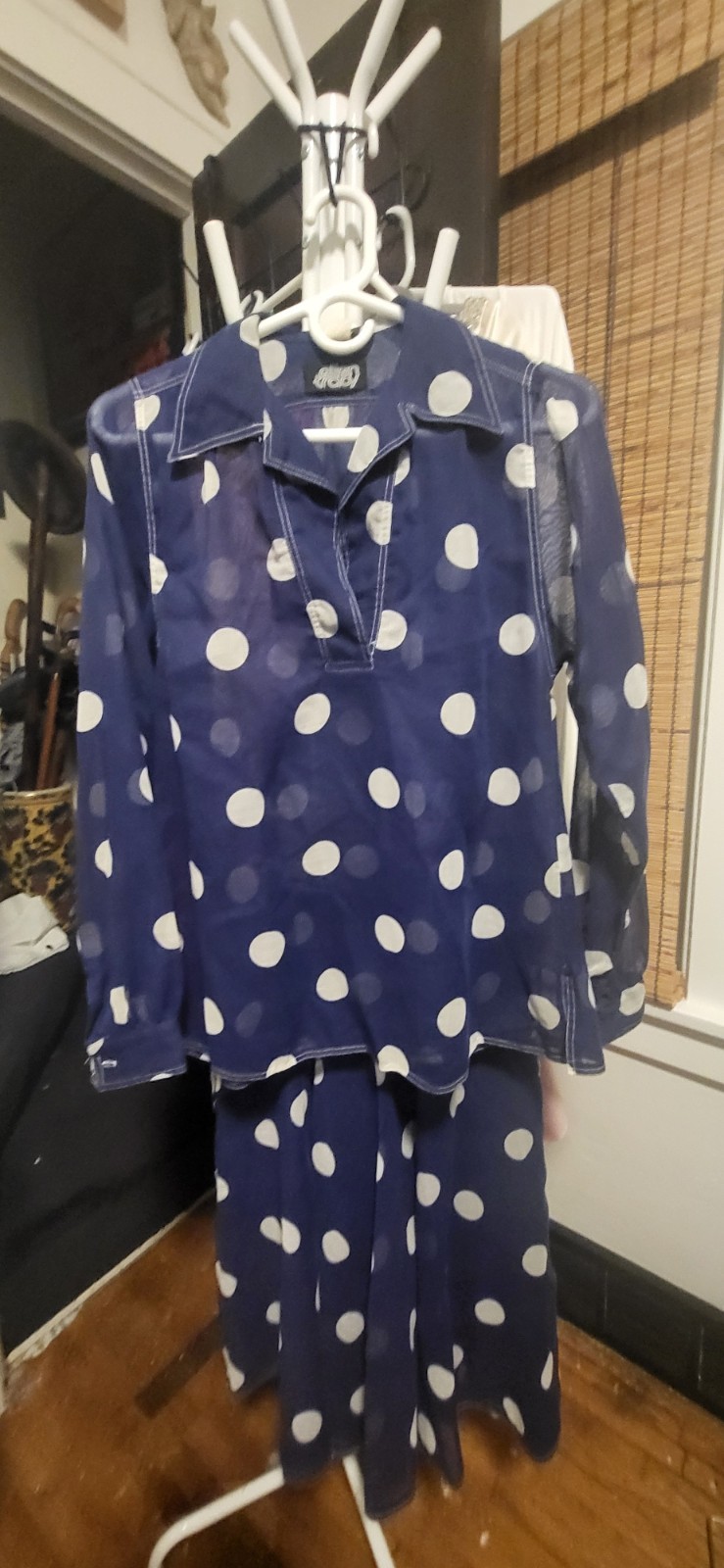 Vintage 1970&rsquo;s Ellen Tracy 2 Pc Navy Blue & White Lrg Polka Dot Skirt & Top 5/6